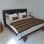 Bear Cottage 4 Bedroom Luxury Villa - Petitenget, Seminyak